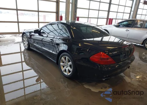 2003 Mercedes-Benz Sl 500 z USA, uszkodzony, nr VIN WDBSK75F73F030881